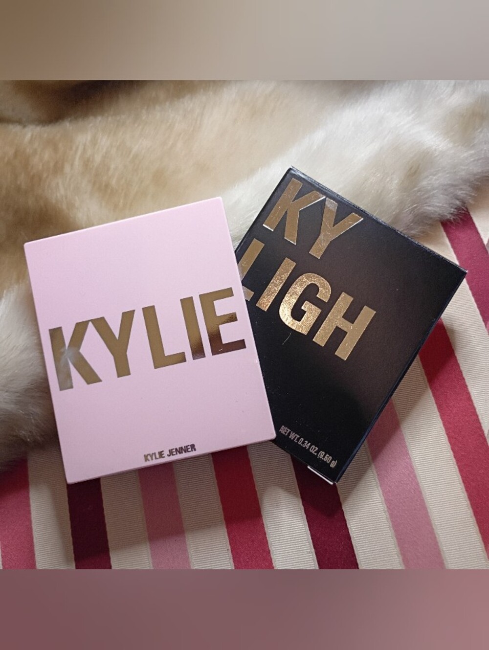 Kylie Cosmetics Quartz Pressed Illuminating Powder Palette